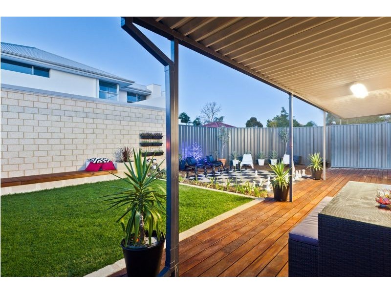 44a Cale Street, Como WA 6152