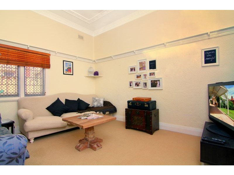 19 Campbell Street, Kensington WA 6151