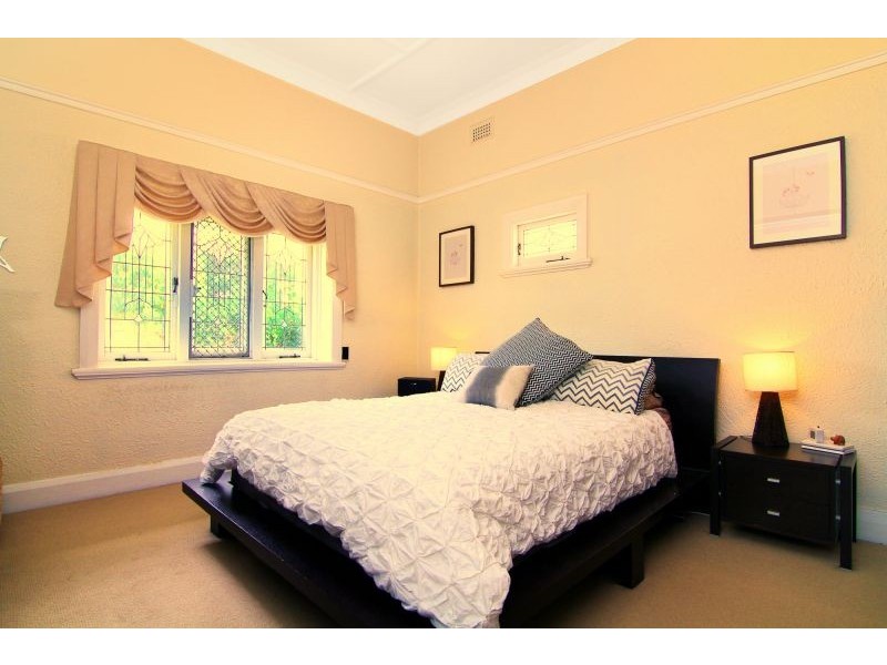 19 Campbell Street, Kensington WA 6151