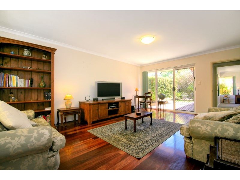 30B Crawshaw Crescent, Manning WA 6152