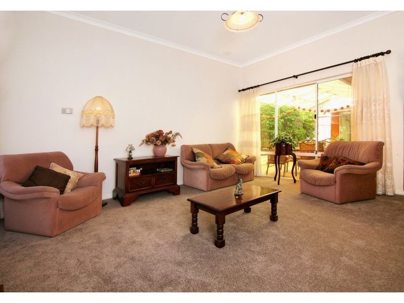 30B Crawshaw Crescent, Manning WA 6152