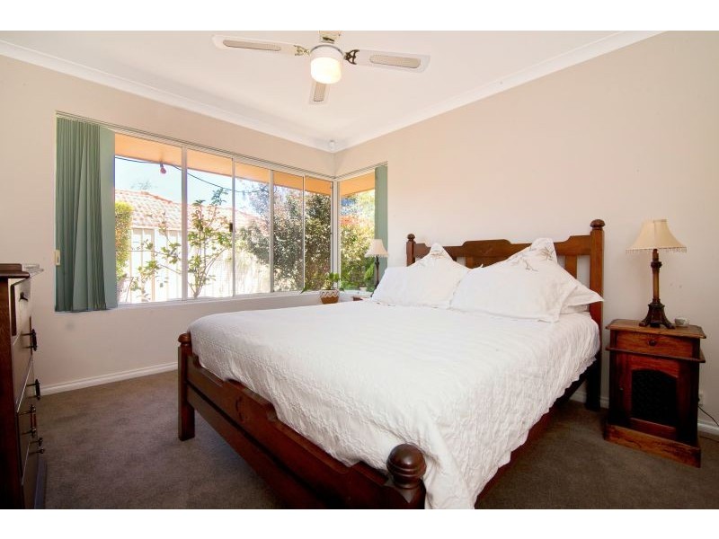 30B Crawshaw Crescent, Manning WA 6152