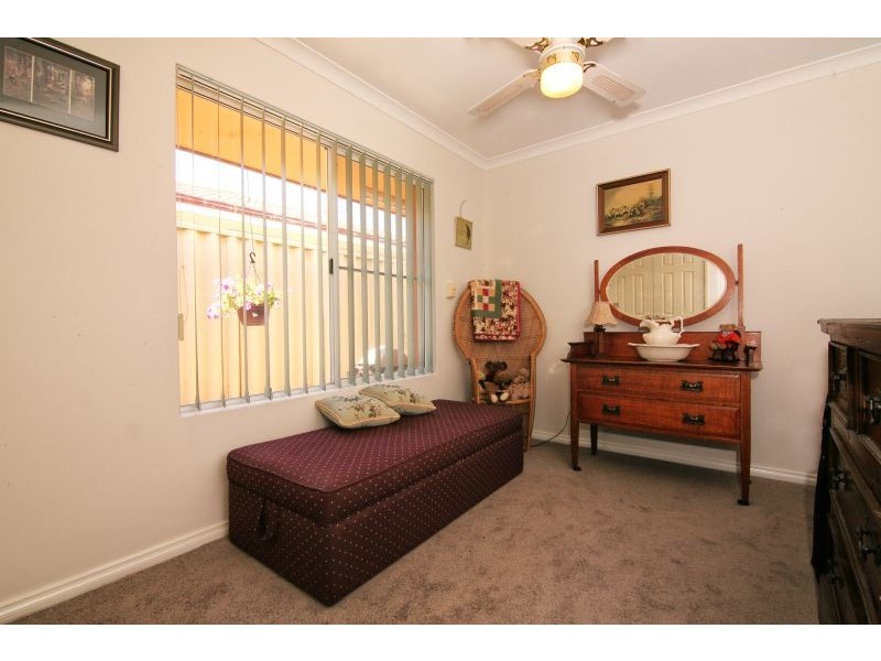 30B Crawshaw Crescent, Manning WA 6152