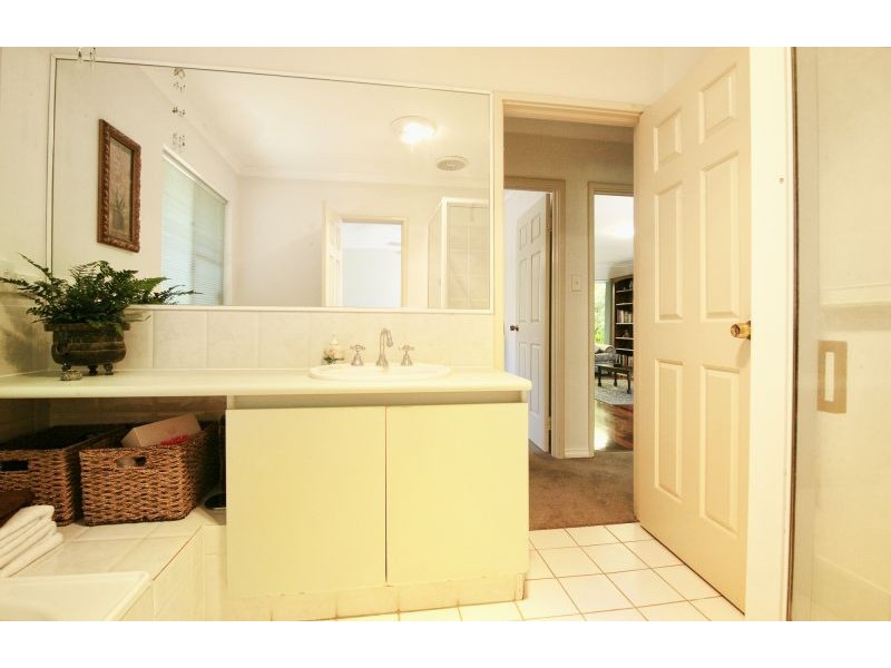 30B Crawshaw Crescent, Manning WA 6152