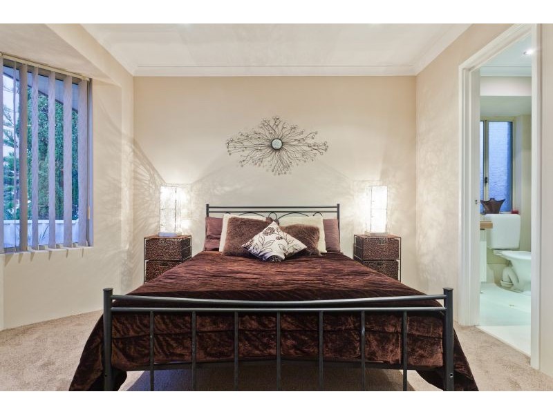 665 Safety Bay Road, Warnbro WA 6169