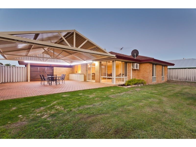665 Safety Bay Road, Warnbro WA 6169