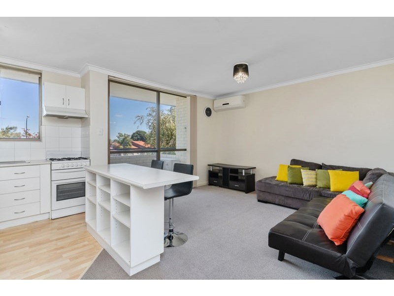 10/392 Canning Highway, Como WA 6152
