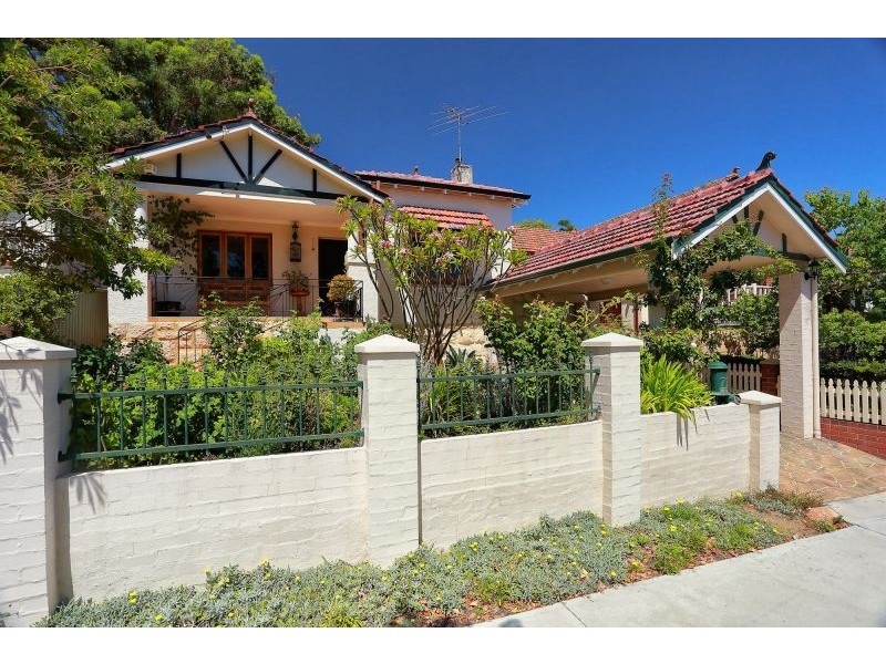 71 Gwenyfred Road, Kensington WA 6151