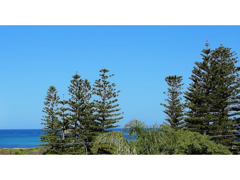 3/61 Gloucester Crescent, Shoalwater WA 6169