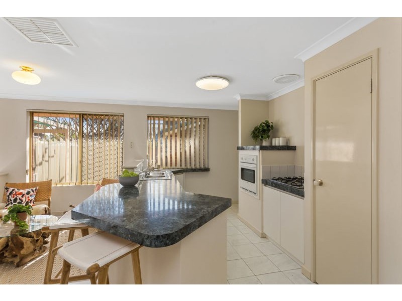 33b Griffin Crescent, Manning WA 6152