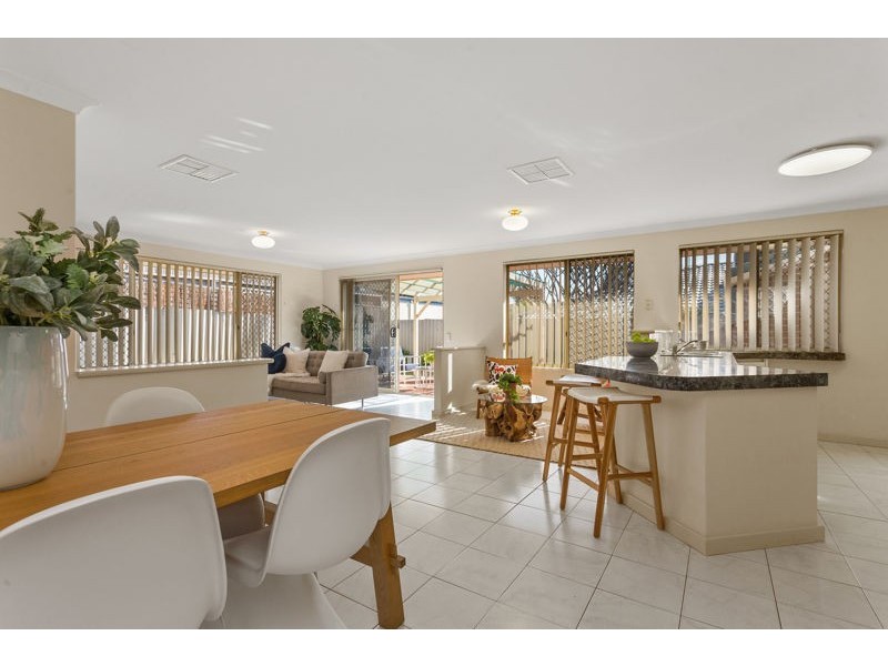 33b Griffin Crescent, Manning WA 6152