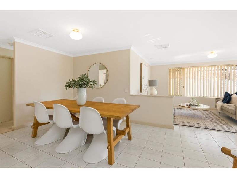 33b Griffin Crescent, Manning WA 6152