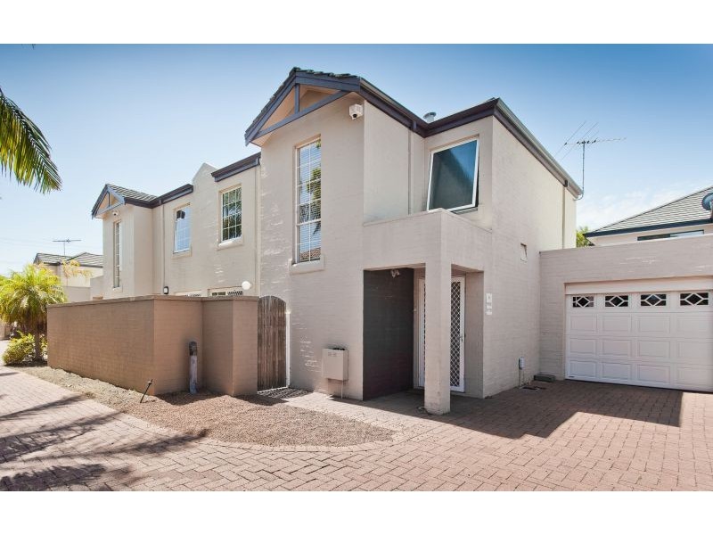 4/301 Mill Point Road, South Perth WA 6151