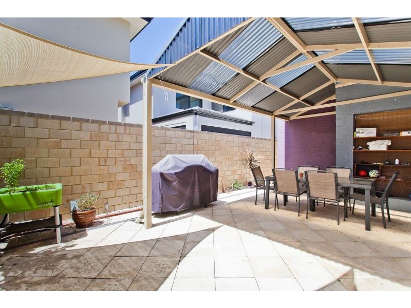 4/301 Mill Point Road, South Perth WA 6151