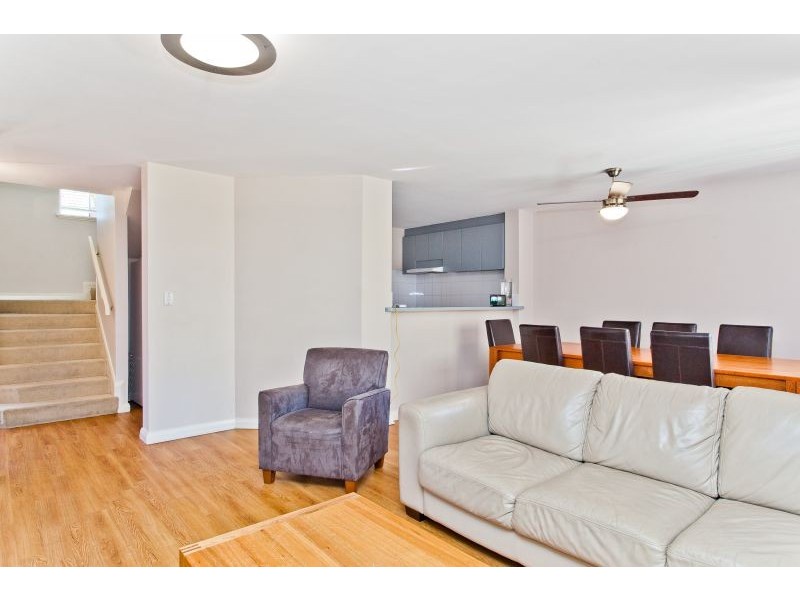 4/301 Mill Point Road, South Perth WA 6151