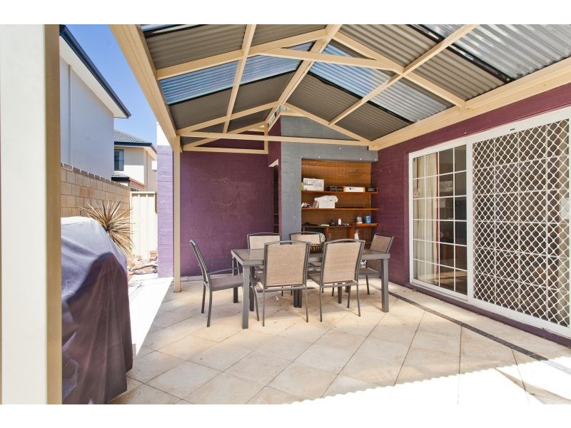 4/301 Mill Point Road, South Perth WA 6151