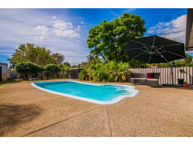 133 Williamson Ave, Cloverdale WA 6105