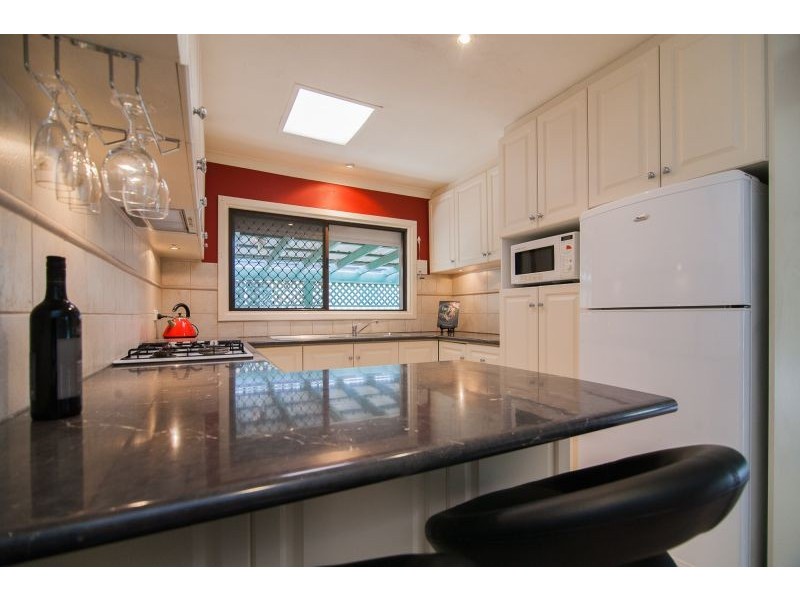 133 Williamson Ave, Cloverdale WA 6105