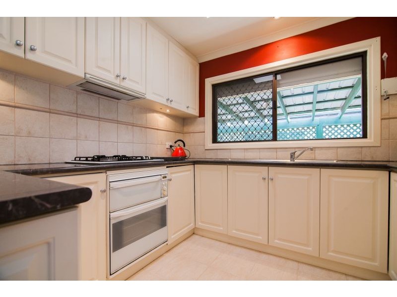 133 Williamson Ave, Cloverdale WA 6105