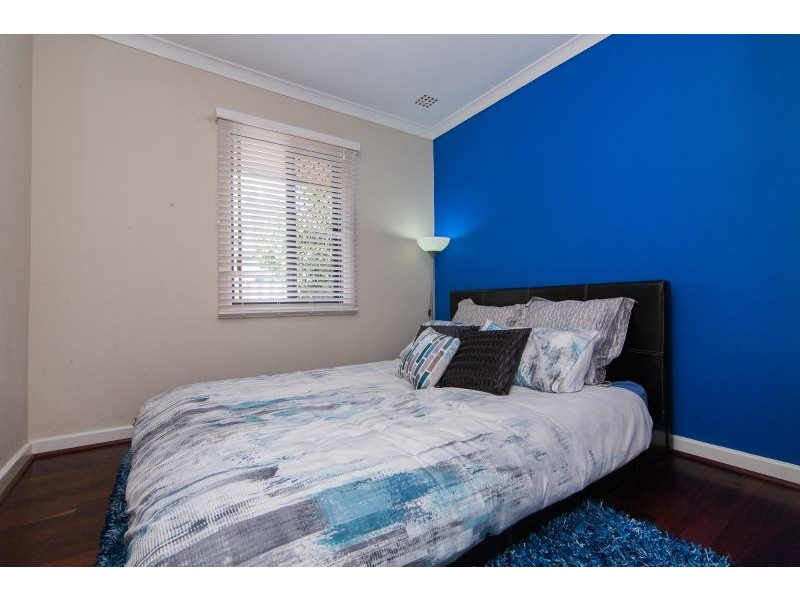 133 Williamson Ave, Cloverdale WA 6105