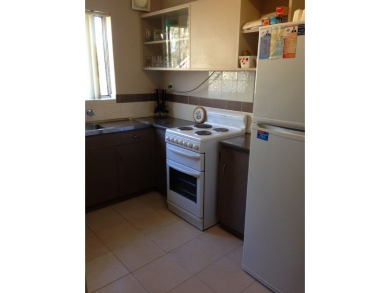 1/30 Second Avenue, Shoalwater WA 6169