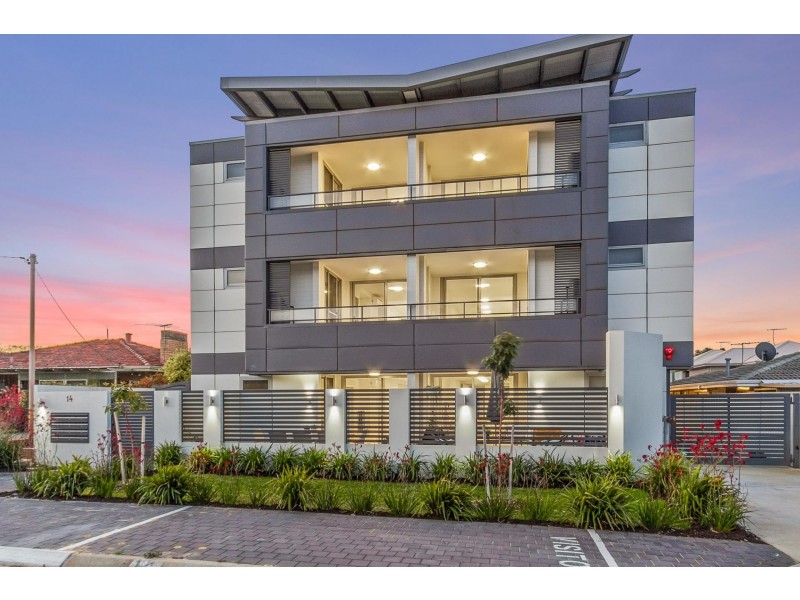14 Kyarra Street, Innaloo WA 6018