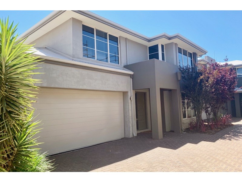 28B Crocker Way, Innaloo WA 6018