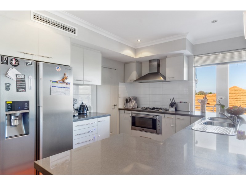 22 Mahlberg Avenue, Woodlands WA 6018