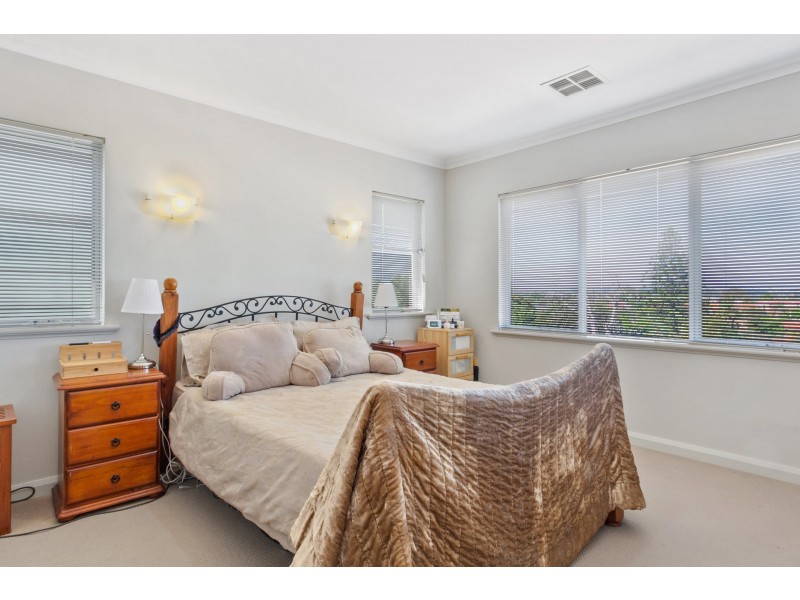 22 Mahlberg Avenue, Woodlands WA 6018