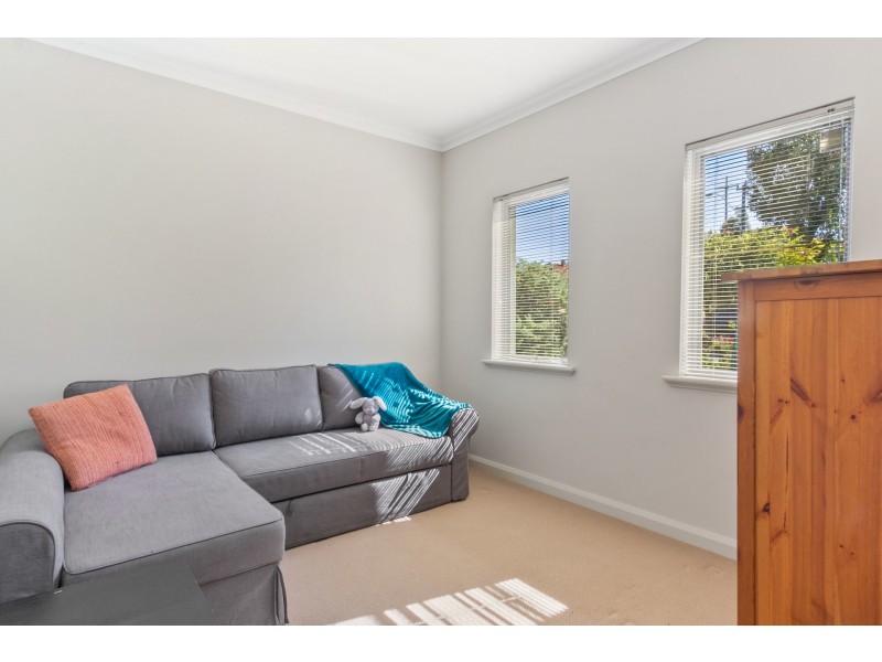 22 Mahlberg Avenue, Woodlands WA 6018