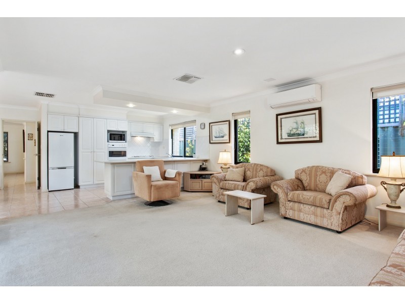 17B Lombardy Street, Woodlands WA 6018