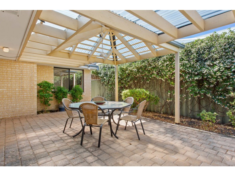 17B Lombardy Street, Woodlands WA 6018