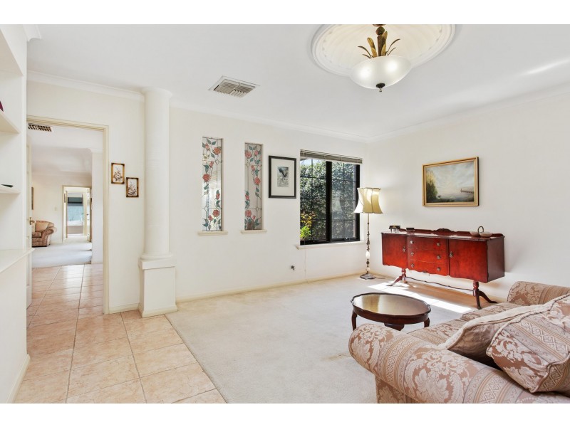 17B Lombardy Street, Woodlands WA 6018