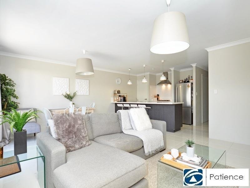 6 Hexham Terrace, Alkimos WA 6038