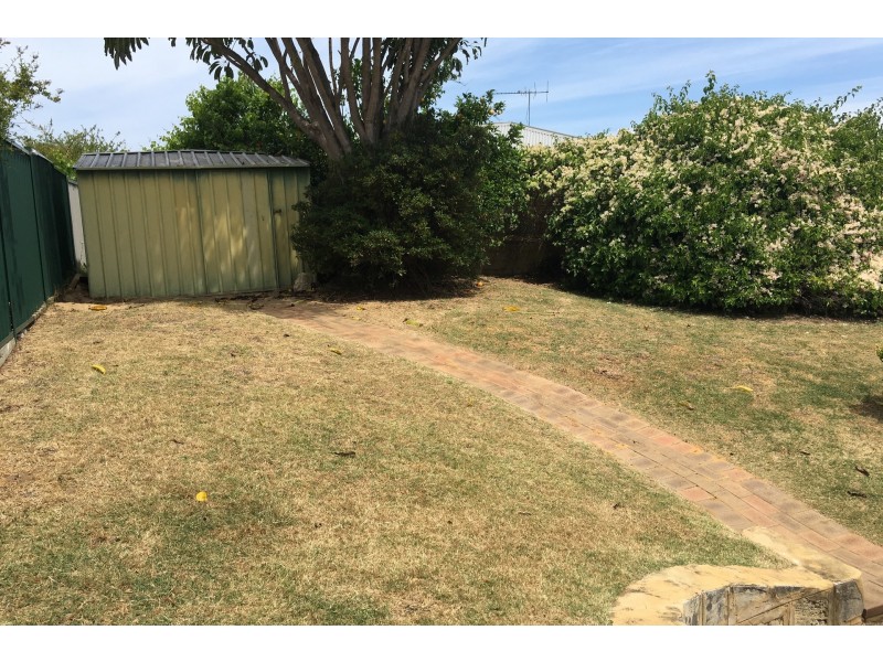 4A Henton Place, Heathridge WA 6027