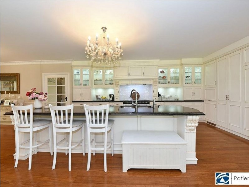 19 Park Street, Henley Brook WA 6055