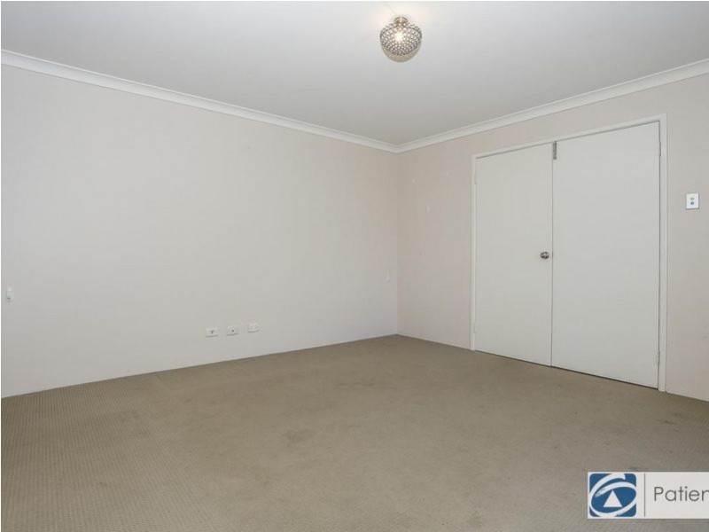 44 Collanda Circuit, Carramar WA 6031