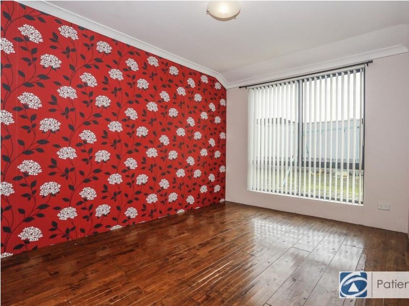 44 Collanda Circuit, Carramar WA 6031