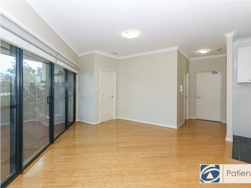 6/160 Lakeside Drive, Joondalup WA 6027