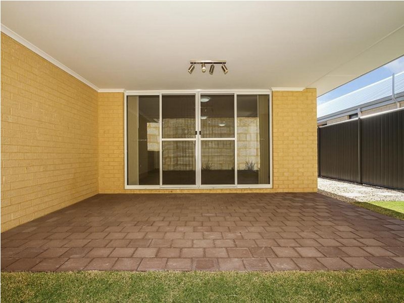 12 Goodalli Street, Jindalee WA 6036