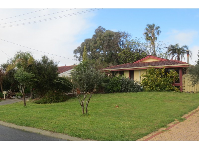 16 Sulina Place, Kallaroo WA 6025