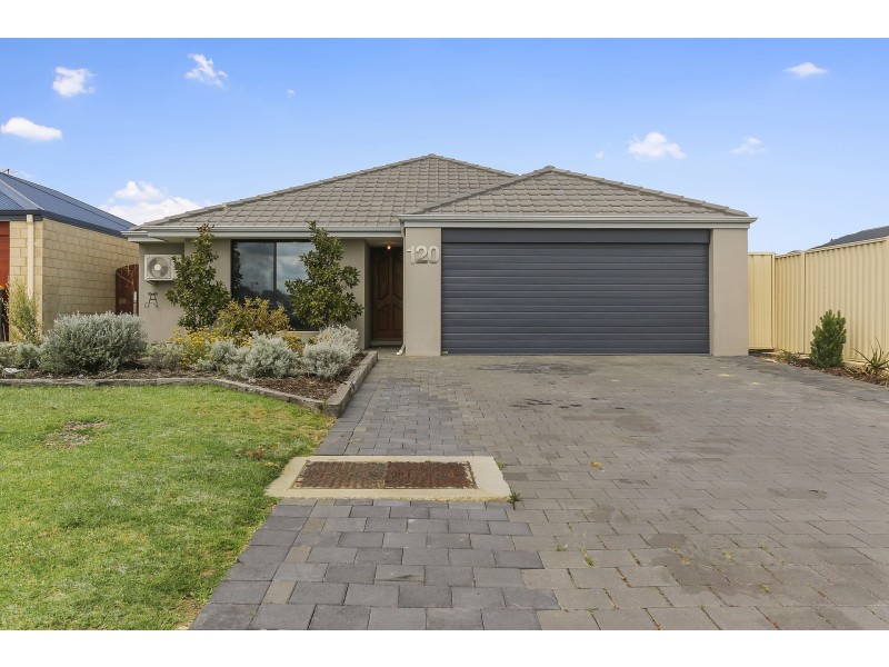 120 Kemp Street, Pearsall WA 6065