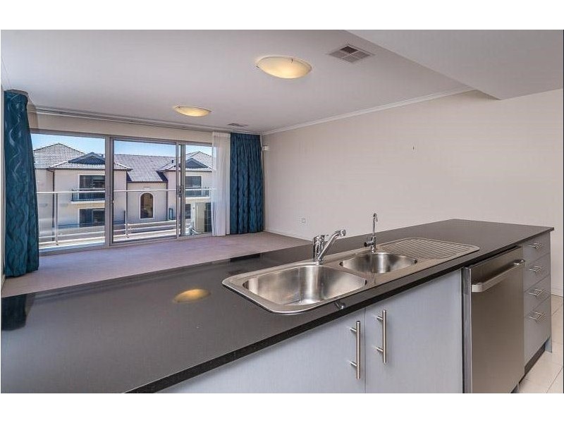 14/9 Citadel Way, Currambine WA 6028