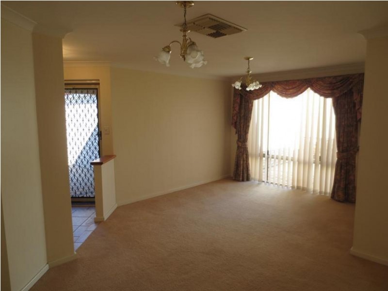 14 Miramare Boulevard, Currambine WA 6028