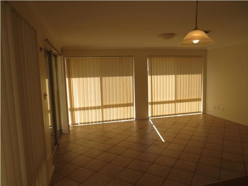 14 Miramare Boulevard, Currambine WA 6028