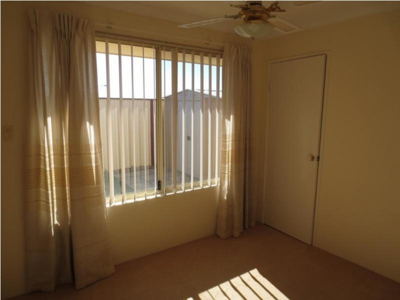 14 Miramare Boulevard, Currambine WA 6028