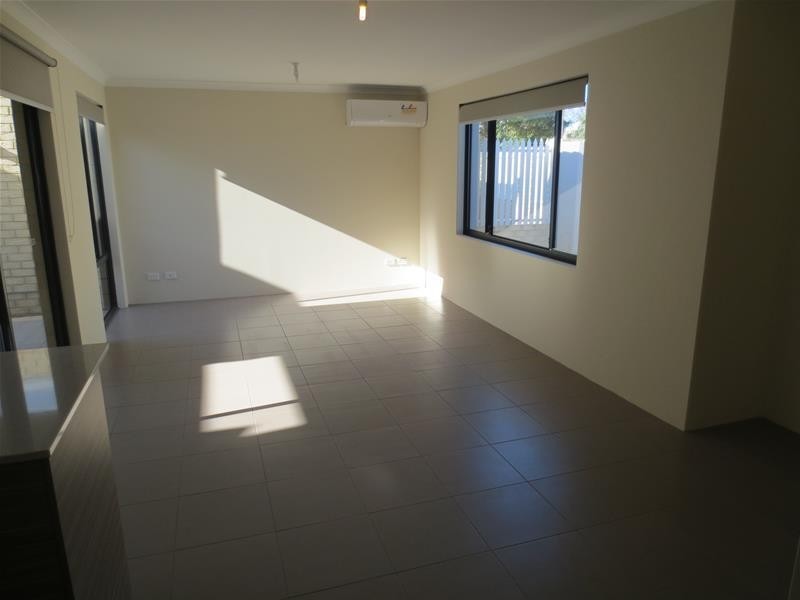 A/324A Flinders Street, Nollamara WA 6061