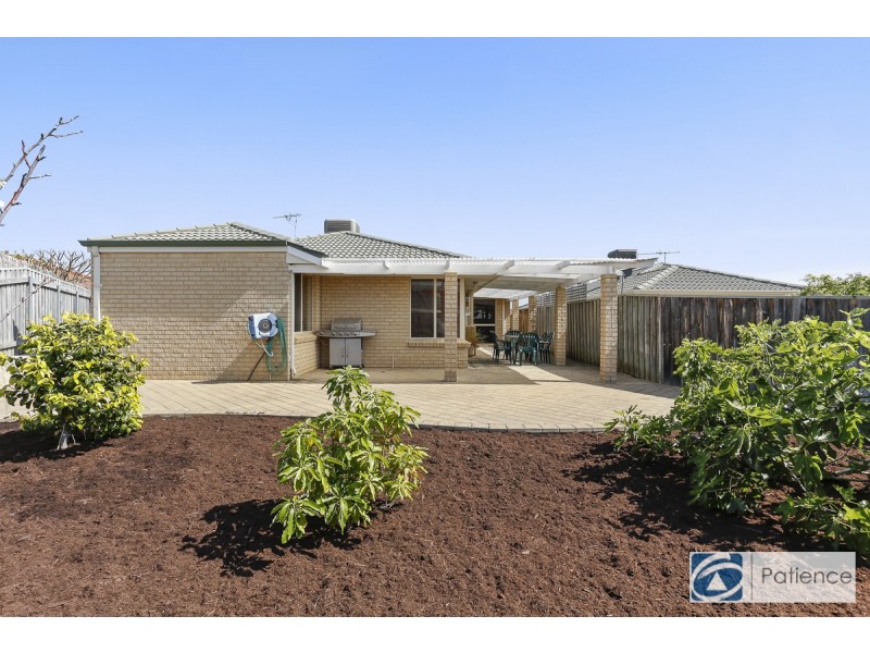 14A Sheringham Retreat, Currambine WA 6028