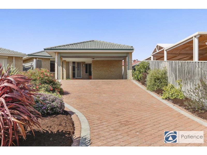 14A Sheringham Retreat, Currambine WA 6028