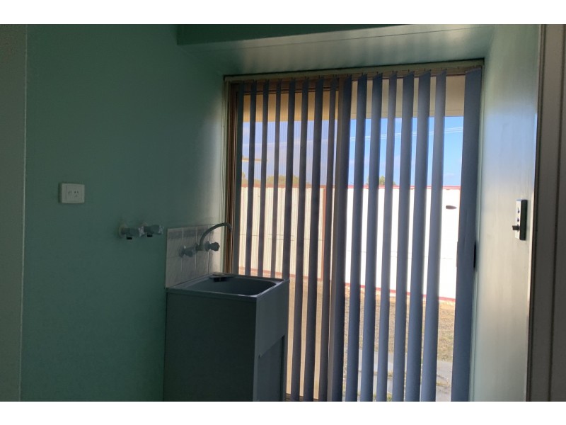 2 Lind Court, Quinns Rocks WA 6030